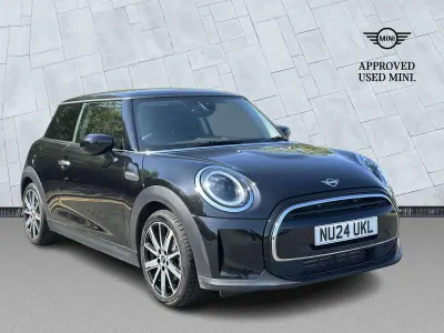Used Mini Cooper Classic 134 HP (98 kW) 2024 Black Hatchback
