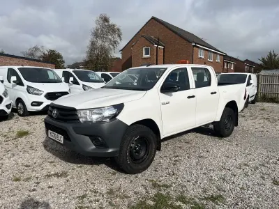Usado Toyota HiLux Active 150 HP (110 kW) 2020 Branco Pickup