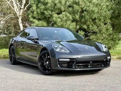 Used Porsche Panamera 440 HP (323 kW) 2017 Grey Hatchback