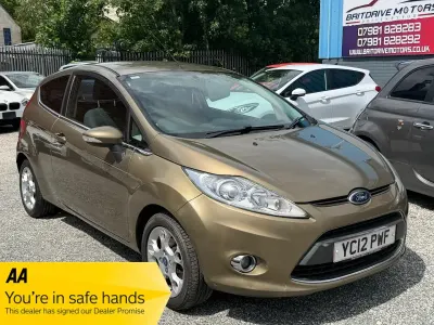 Used Ford Fiesta Zetec 82 HP (60 kW) 2012 Brown Hatchback