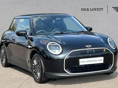 Used Mini Cooper SE Hatch 158 kW (215 HP) 2024 Black Hatchback