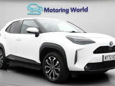 Used Toyota Yaris Cross Design 116 HP (85 kW) 2022 White SUV