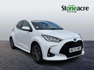 Used Toyota Yaris Hybrid 116 HP (85 kW) 2022 White Hatchback