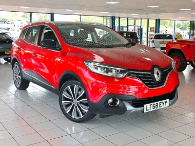 Used Renault Kadjar Signature 2018 Red SUV