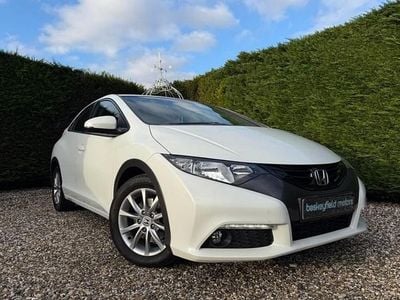 White Used 2012 Honda Civic ES Hatchback | £6,995 (Expensive)