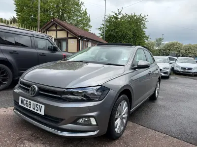 Begagnad VW Polo SEL 2018 Grå Halvkombi