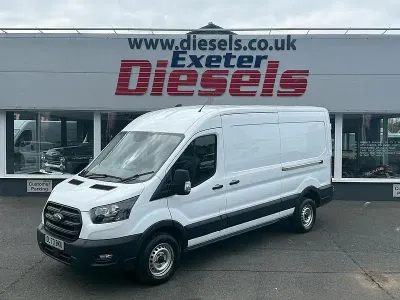 Usado Ford Transit 128 HP (94 kW) 2023 Branco
