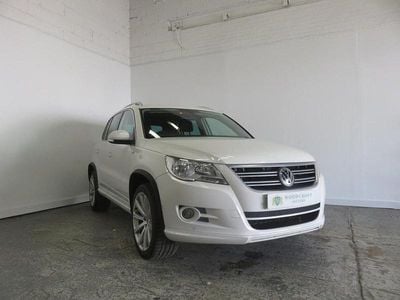 White Used 2010 VW Tiguan R-line SUV | £6,995 (Fair price)