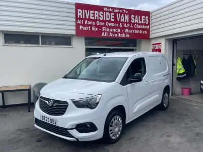 Used Vauxhall Combo 100 HP (73 kW) 2023 White MPV