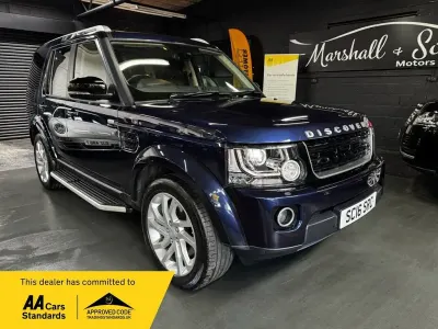 Used Land Rover Discovery 4 Landmark 256 HP (188 kW) 2016 Blue SUV