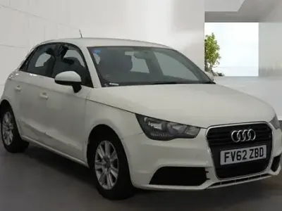 Used Audi A1 105 HP (77 kW) 2012 White Hatchback