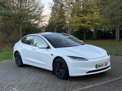 White Used 2024 Tesla Model 3 RWD Sedan | £26,995 (A bit pricey)