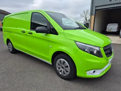 Used Mercedes Vito Progressive 140 HP (102 kW) 2020 White Van