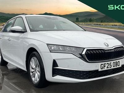 Used Skoda Octavia SE Technology 150 HP (110 kW) 2025 Moon white metallic Estate