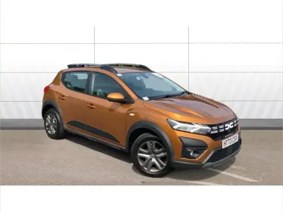 Used Dacia Sandero Expression 90 HP (66 kW) 2023 Orange Hatchback