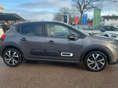 Używany Citroën C3 PureTech 108 KM (79 kW) 2023 Szary Hatchback