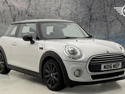 Used Mini Cooper Hatch 134 HP (98 kW) 2016 Silver Hatchback