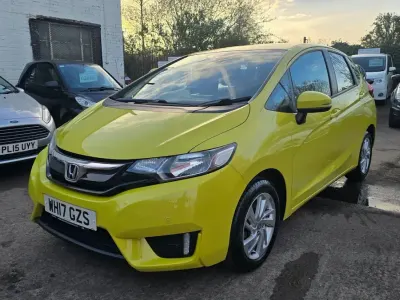Used Honda Jazz SE 102 HP (75 kW) 2017 Yellow Hatchback