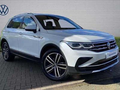 Usado VW Tiguan Elegance 150 CV (110 kW) 2023 Blanco SUV