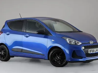 Used Hyundai i10 GO! 67 HP (49 kW) 2018 Blue Hatchback