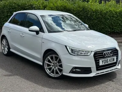 Used Audi A1 Sportback S-Line 125 HP (91 kW) 2016 White Hatchback