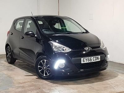 Used Hyundai i10 Premium 66 HP (48 kW) 2016 Black Hatchback