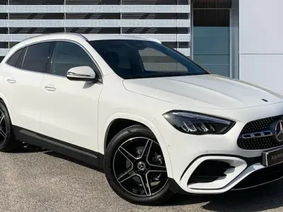 Used Mercedes GLA200 Executive 150 HP (110 kW) 2025 White SUV