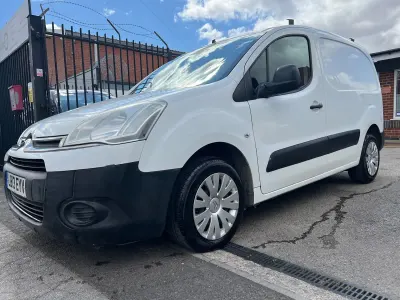 Used Citroën Berlingo 75 HP (55 kW) 2013 White MPV