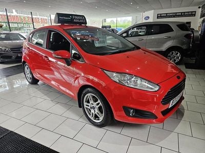 Used Ford Fiesta Zetec 2013 Red Hatchback