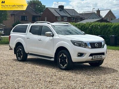 White Used 2020 Nissan Navara Tekna Pickup | £12,199 (Super price)