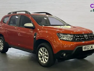 Begagnad Dacia Duster Comfort 150 HK (110 kW) 2022 Orange SUV