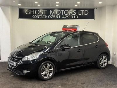 Used Peugeot 208 Allure 82 HP (60 kW) 2015 Black Hatchback