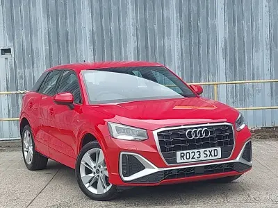 Used Audi Q2 S-Line 150 HP (110 kW) 2023 Red SUV