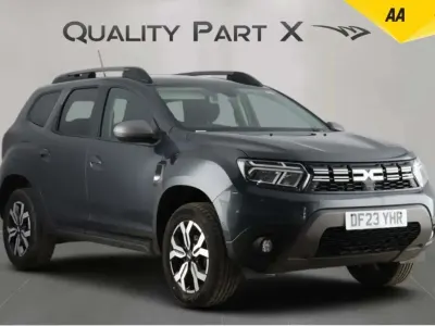 Begagnad Dacia Duster Journey 2023 Grå SUV