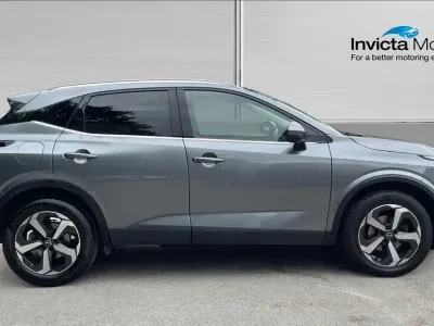 Used Nissan Qashqai N-Connecta 158 HP (116 kW) 2022 Grey SUV