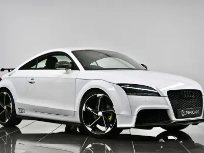 Begagnad Audi TT Sport 160 HK (117 kW) 2013 Vit Sportkupé