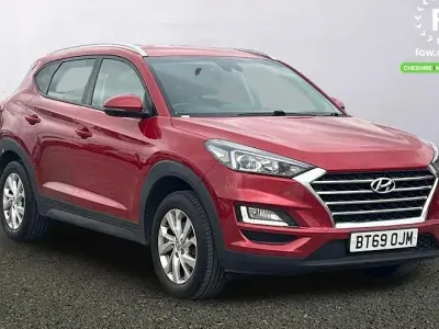 Usado Hyundai Tucson SE 132 HP (97 kW) 2019 Vermelho SUV