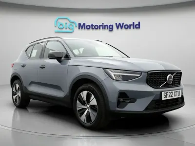 Used Volvo XC40 Plus 211 HP (155 kW) 2022 Grey SUV