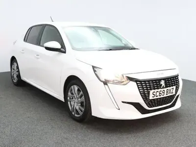 Gebraucht Peugeot 208 Active 75 PS (55 kW) 2020 Weiß Kleinwagen