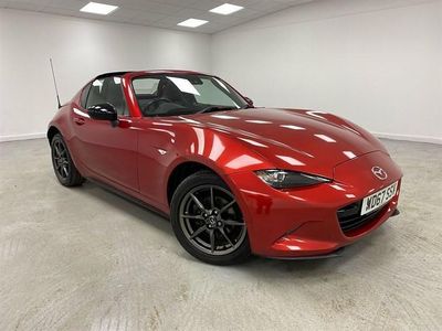 Używany Mazda MX5 Inclusive 131 KM (96 kW) 2017 Czerwony Kabriolet