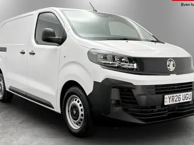 Used Vauxhall Vivaro 120 HP (88 kW) 2026 White MPV