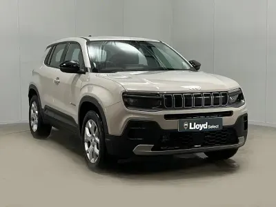 Used Jeep Avenger Altitude 98 HP (72 kW) 2025 Beige SUV