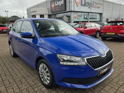 Used Skoda Fabia 60 HP (44 kW) 2019 Blue Hatchback