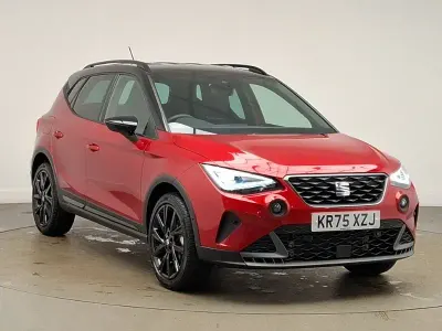 New Seat Arona Black Edition 115 HP (84 kW) 2025 Red SUV