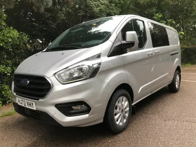 Used Ford Transit Custom Limited 170 HP (125 kW) 2022 Silver Van