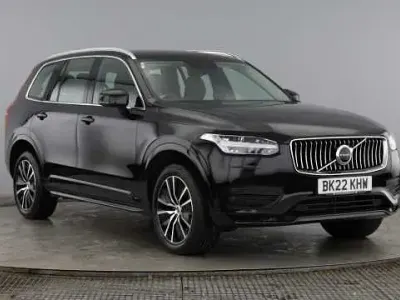 Gebraucht Volvo XC90 Momentum 235 PS (172 kW) 2022 Schwarz SUV