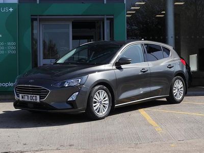 Used Ford Focus Titanium 125 HP (91 kW) 2022 Grey Hatchback