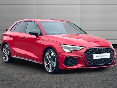 Used Audi A3 Design 148 HP (108 kW) 2023 Red Sedan