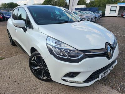 White Used 2019 Renault Clio IV Iconic Hatchback | £5,995 (Fair price)