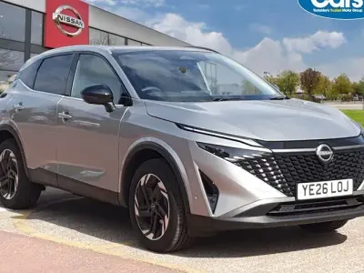 Used Nissan Qashqai N-Connecta 190 HP (139 kW) 2025 Silver SUV